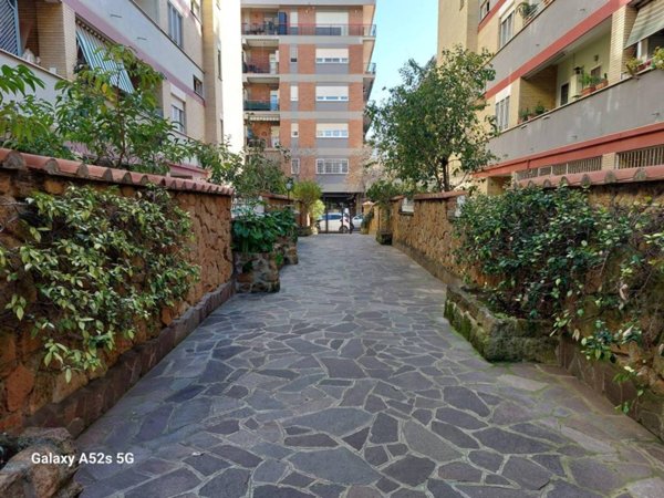 appartamento in vendita a Roma in zona Ostia