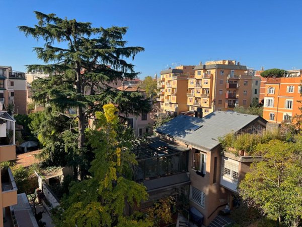 appartamento in vendita a Roma in zona Monte Sacro/Talenti