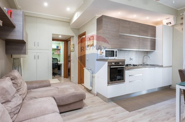 appartamento in vendita a Roma in zona Ostia