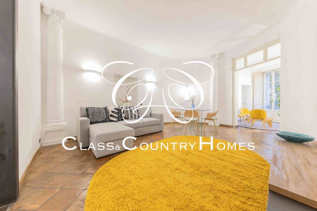 appartamento in vendita a Roma in zona Rione Monti/Campitelli