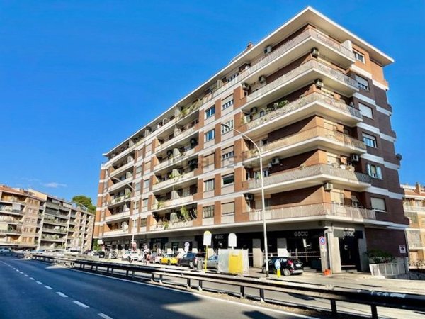 appartamento in vendita a Roma in zona Aurelio