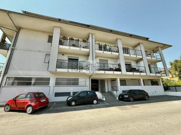 appartamento in vendita a Roma in zona Acilia