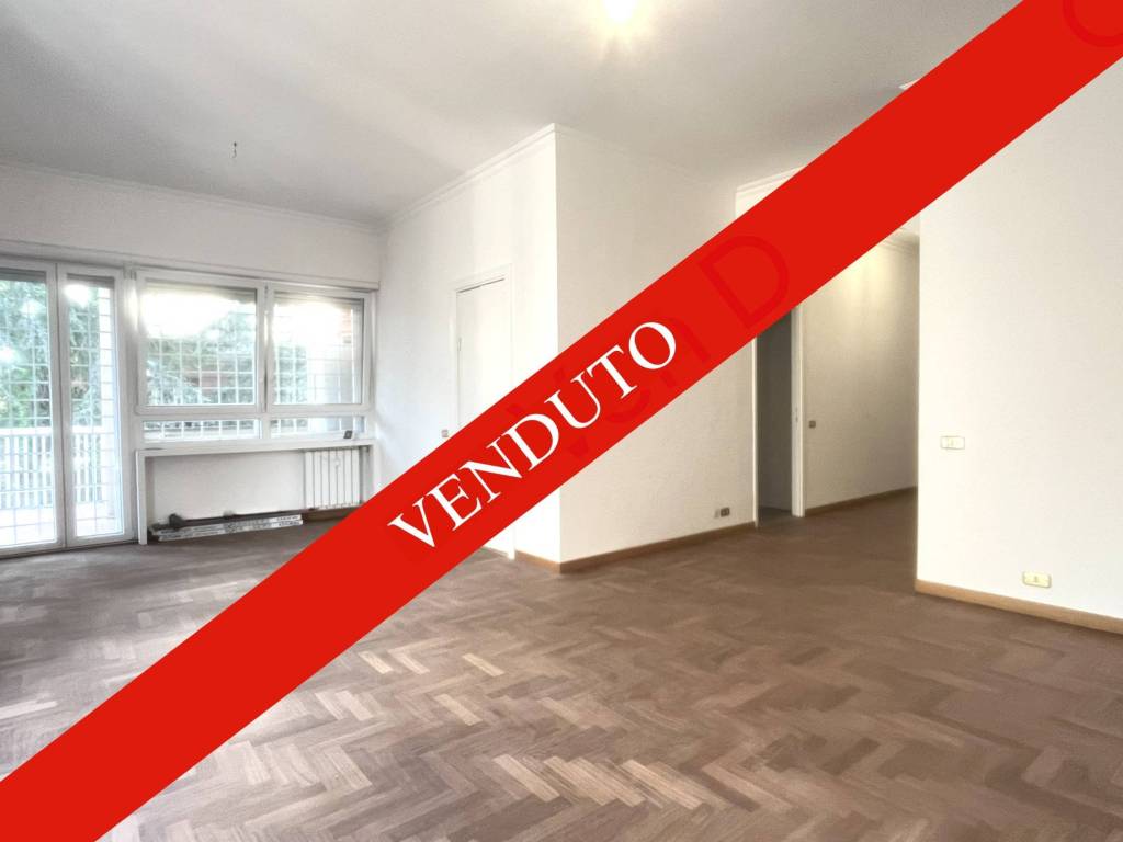 appartamento in vendita a Roma in zona Tor di Quinto