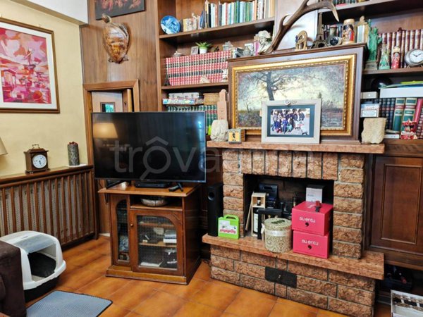 appartamento in vendita a Roma in zona Torre Angela