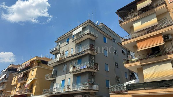 appartamento in vendita a Roma in zona Prenestino-Centocelle