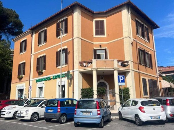 appartamento in vendita a Roma in zona Magliana Vecchia