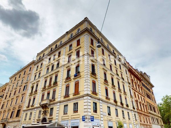appartamento in vendita a Roma in zona Esquilino