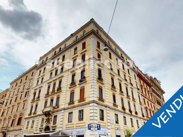 appartamento in vendita a Roma in zona Esquilino