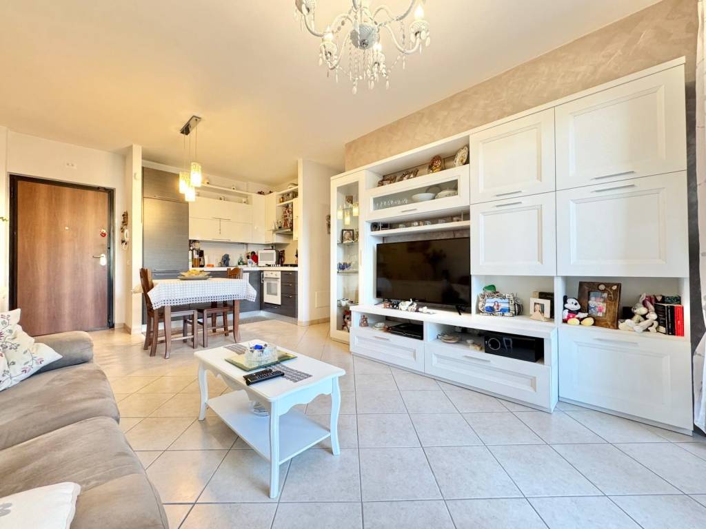 appartamento in vendita a Roma in zona Ponte Mammolo