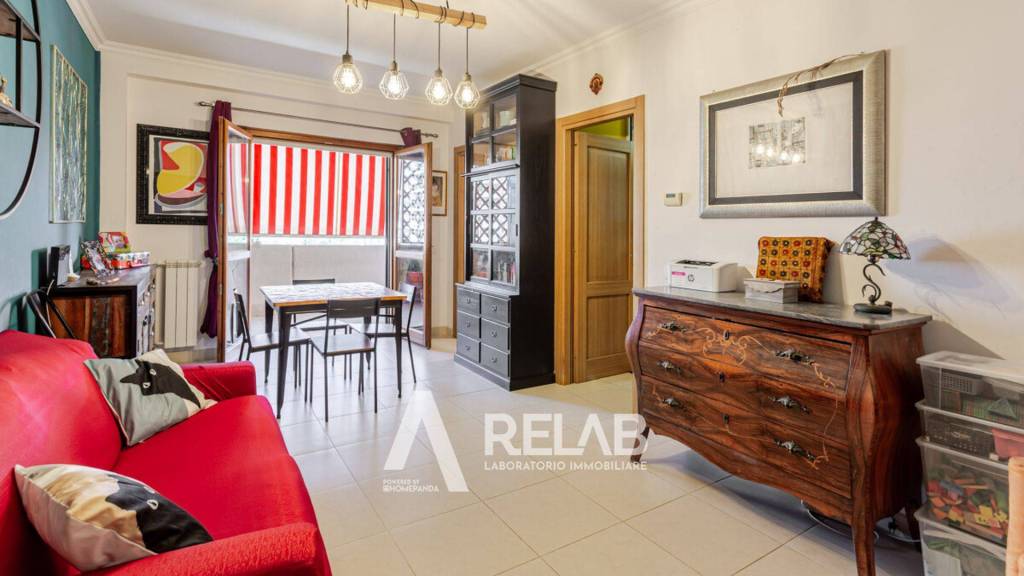 appartamento in vendita a Roma in zona Fonte Laurentina