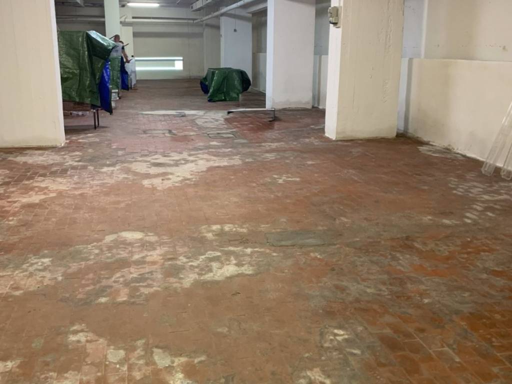 locale commerciale in vendita a Roma in zona Gianicolense