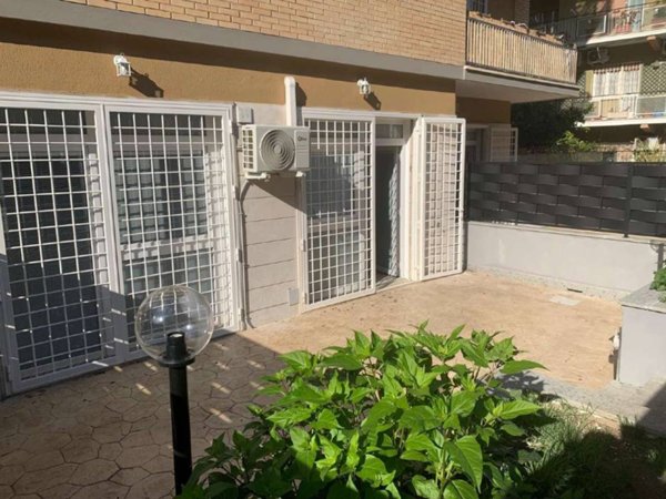 appartamento in vendita a Roma in zona Torrevecchia