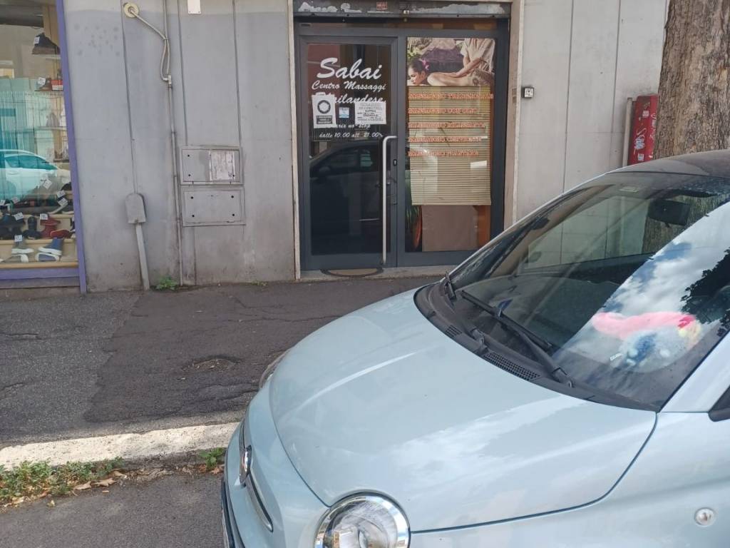 negozio in vendita a Roma in zona Gianicolense
