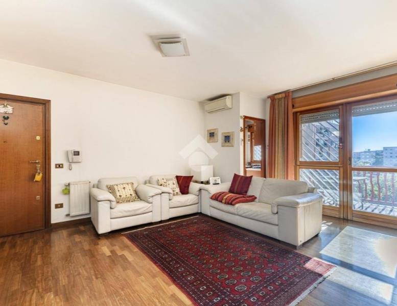 appartamento in vendita a Roma in zona Torrino