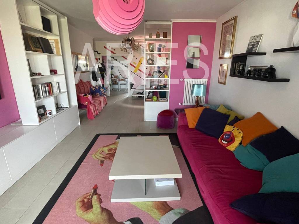 appartamento in vendita a Roma in zona Acilia