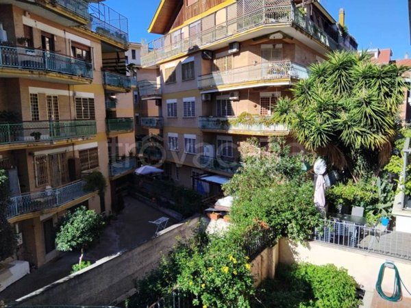 appartamento in vendita a Roma in zona Monte Sacro/Talenti
