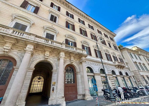 ufficio in vendita a Roma in zona Celio