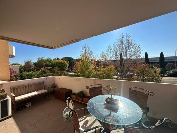 appartamento in vendita a Roma in zona Casal Monastero