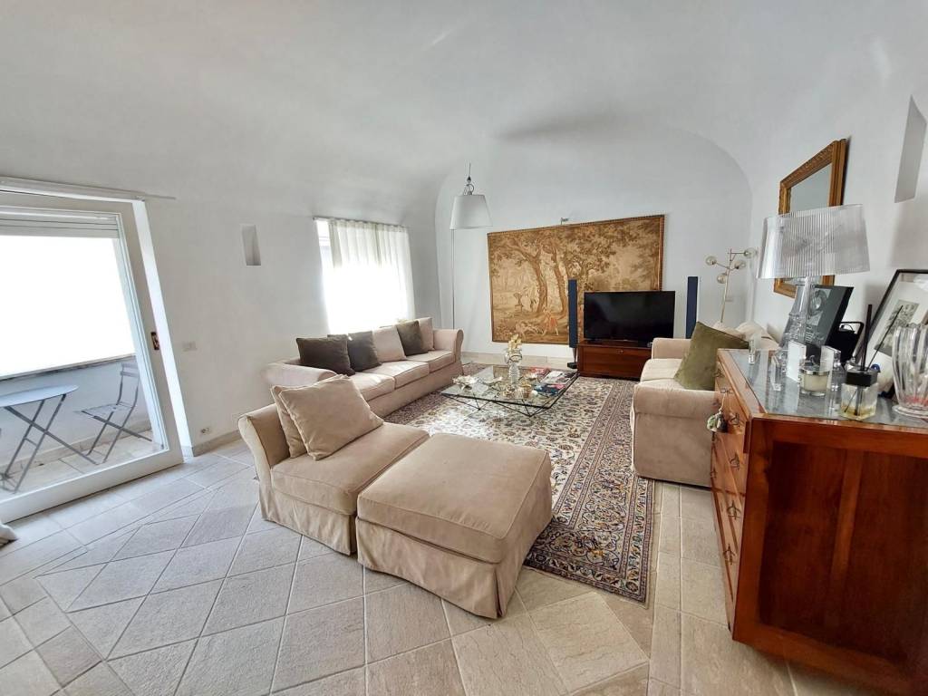 appartamento in vendita a Roma in zona Parioli