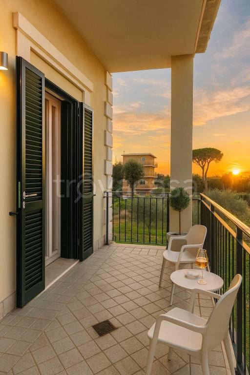 appartamento in vendita a Roma in zona Lunghezza