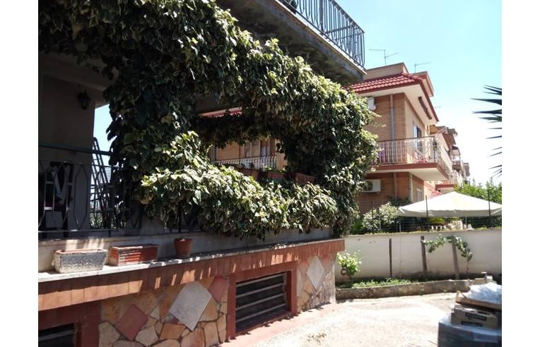 casa indipendente in vendita a Roma in zona Romanina