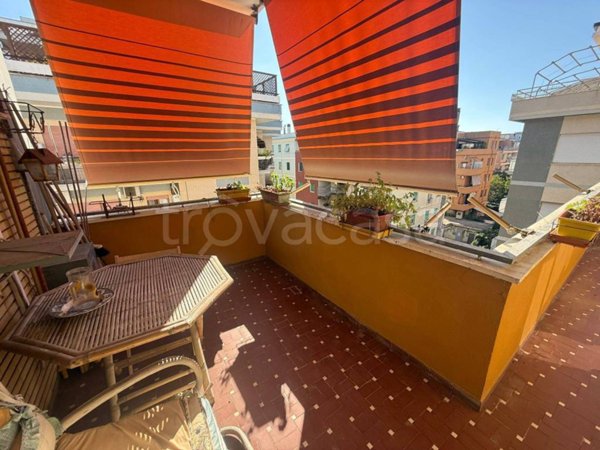 appartamento in vendita a Roma in zona Ostia