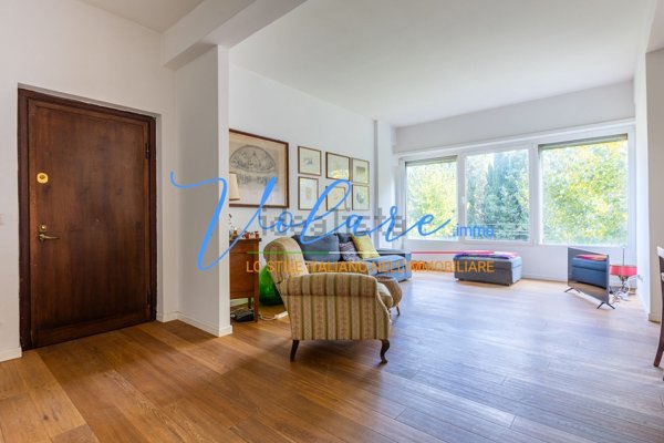 appartamento in vendita a Roma in zona EUR