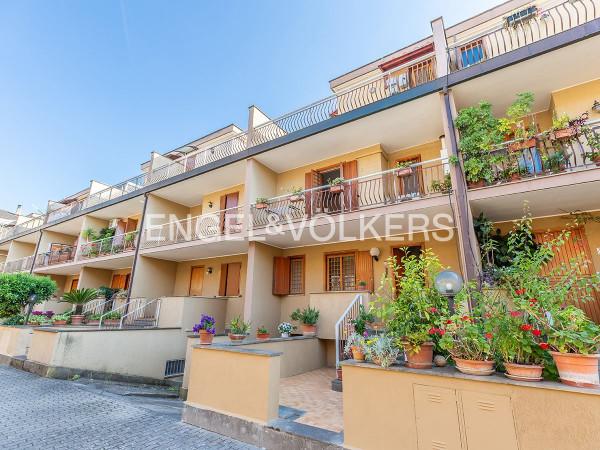 casa indipendente in vendita a Roma in zona Casal Morena