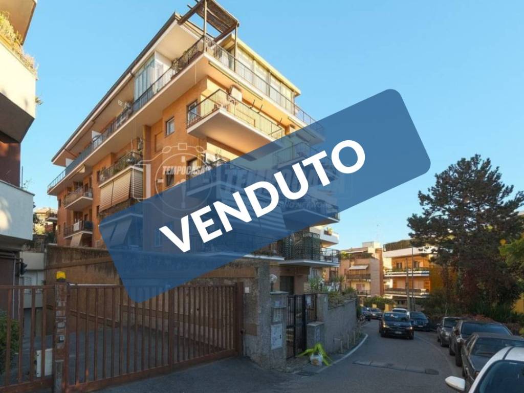 appartamento in vendita a Roma in zona Grottarossa