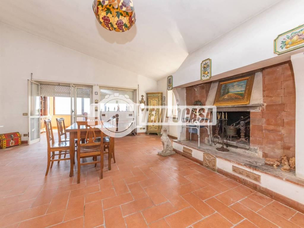 appartamento in vendita a Roma in zona Ostiense