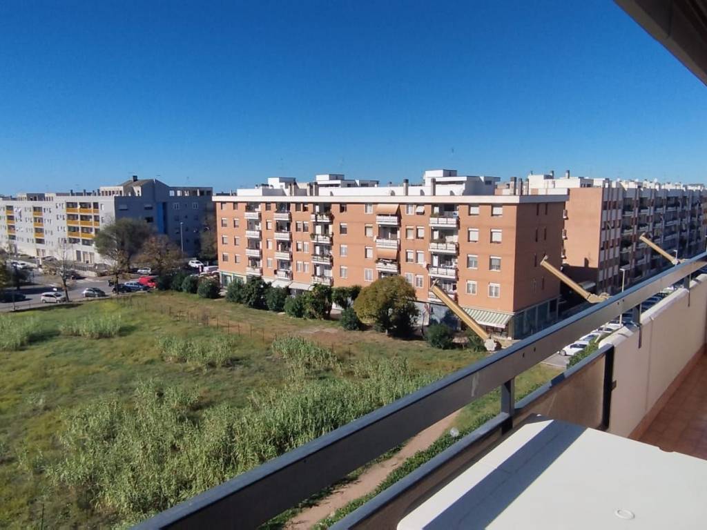 appartamento in vendita a Roma in zona Vitinia