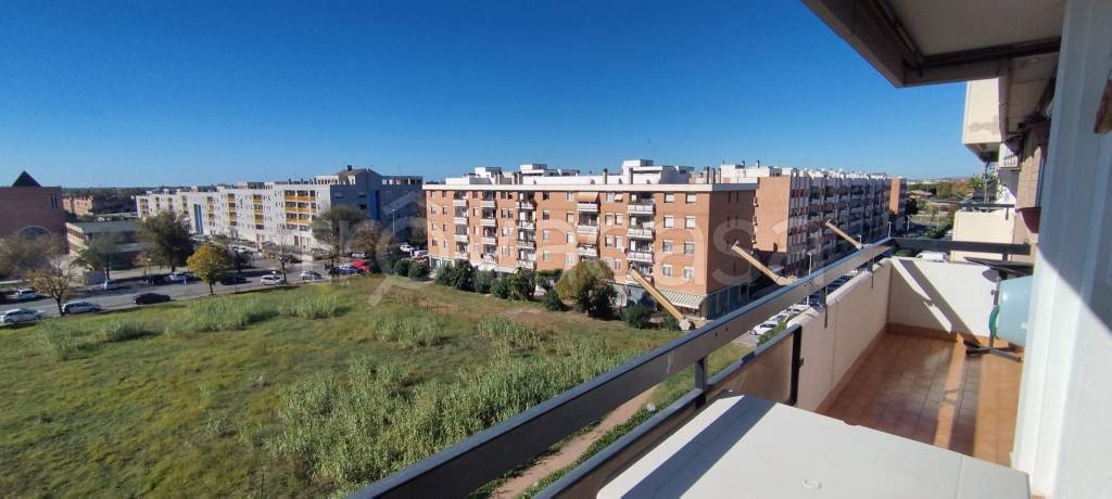 appartamento in vendita a Roma in zona Acilia