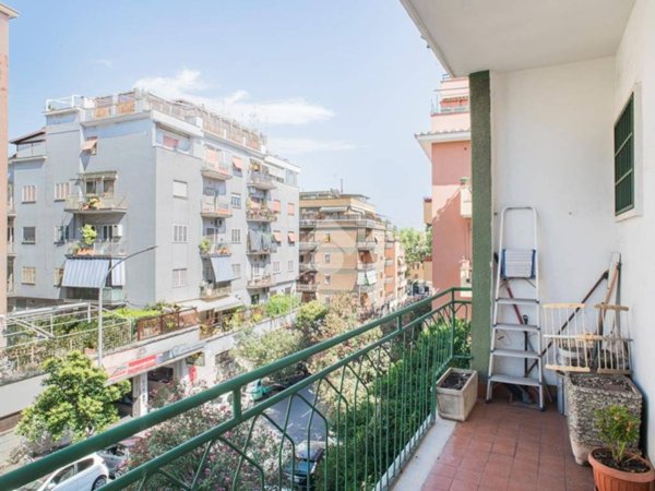 appartamento in vendita a Roma in zona Gianicolense