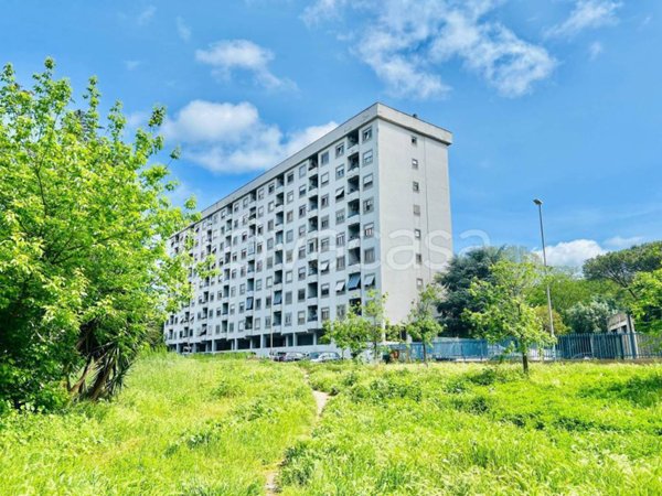 appartamento in vendita a Roma in zona Spinaceto