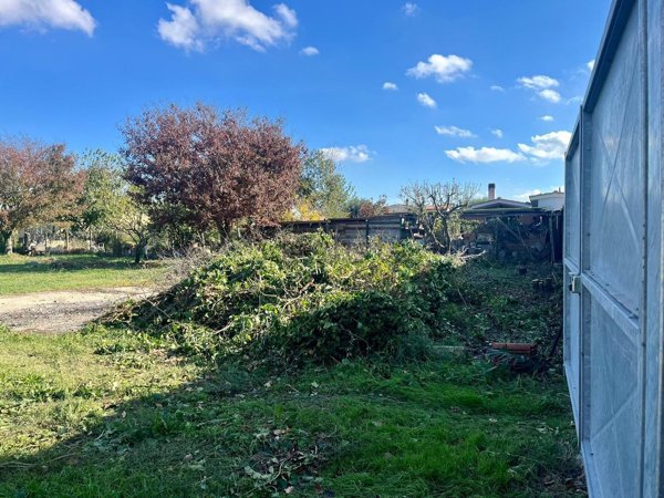 terreno agricolo in vendita a Roma in zona Casal Palocco