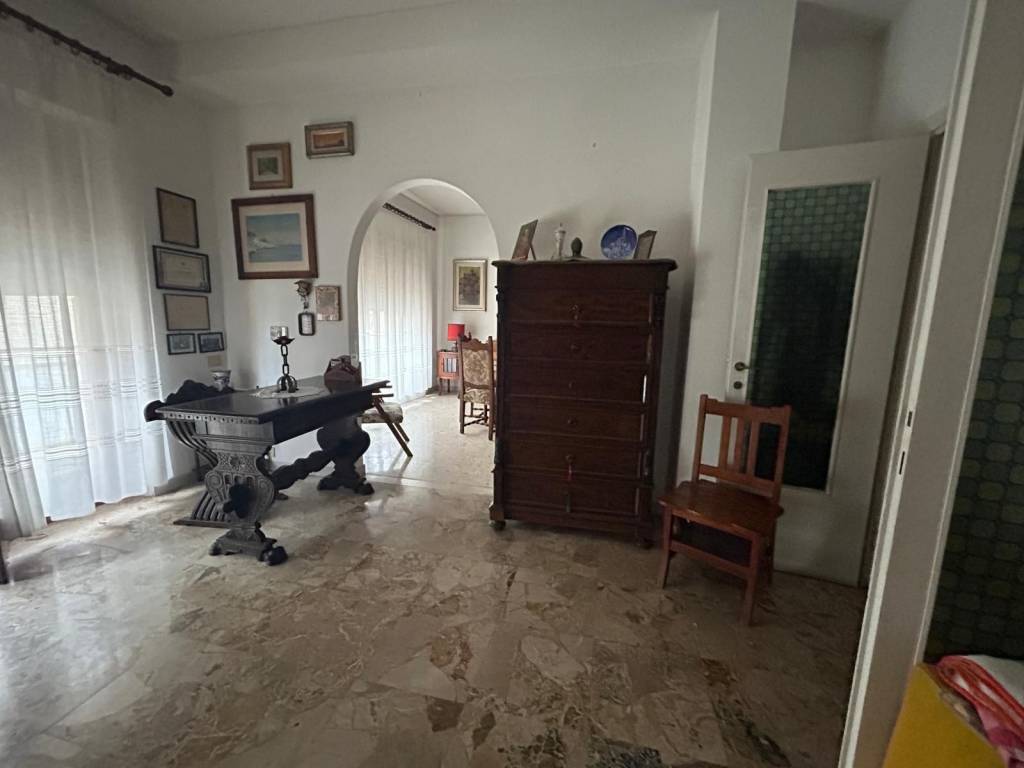 appartamento in vendita a Roma in zona Ostia