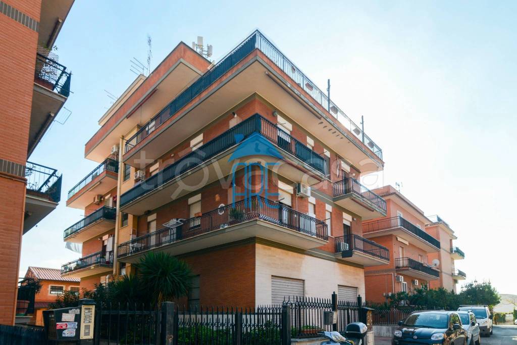 appartamento in vendita a Roma in zona Portuense
