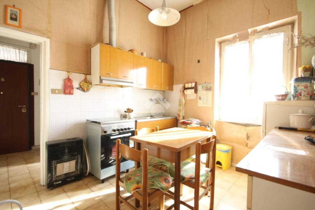 appartamento in vendita a Roma in zona Prenestino-Labicano