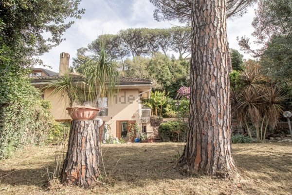 casa indipendente in vendita a Roma in zona Gianicolense
