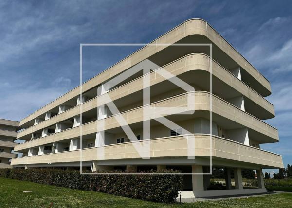 appartamento in vendita a Roma in zona Ponte di Nona