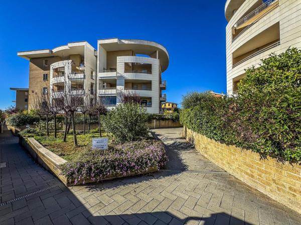 appartamento in vendita a Roma in zona Infernetto