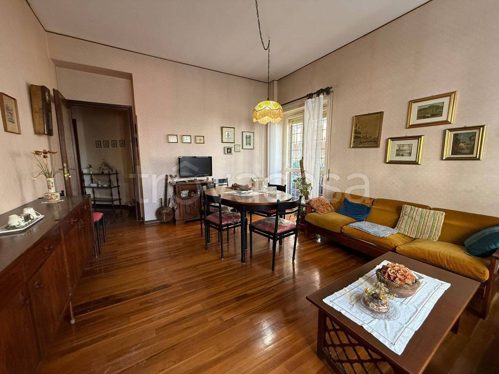 appartamento in vendita a Roma in zona Ostia