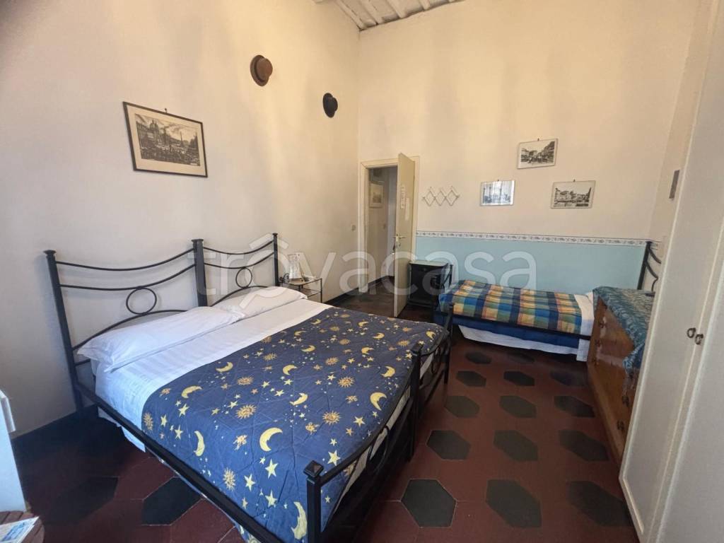 negozio in vendita a Roma in zona Trevi-Colonna