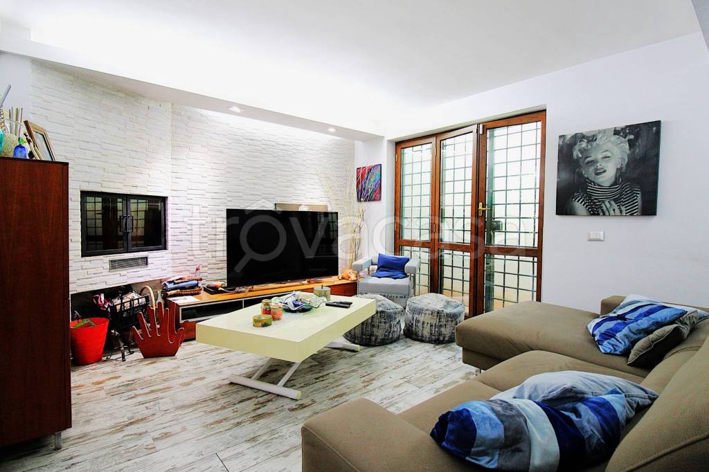 casa indipendente in vendita a Roma in zona Aurelio