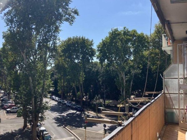 appartamento in vendita a Roma in zona Portuense
