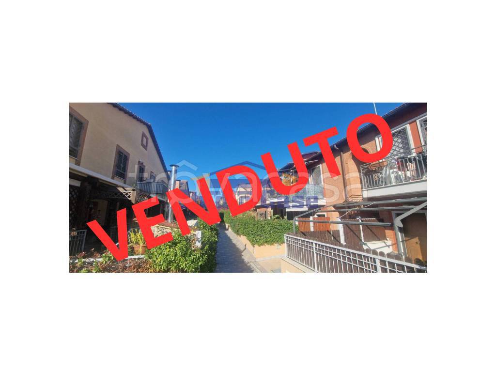 appartamento in vendita a Roma in zona Casalotti