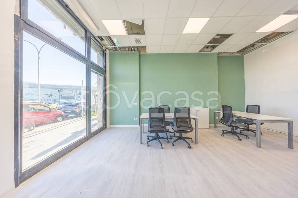 negozio in vendita a Roma in zona Pietralata