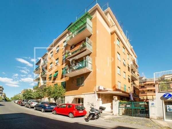appartamento in vendita a Roma in zona Aurelio