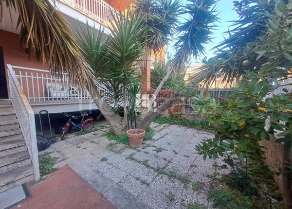 casa indipendente in vendita a Roma in zona Montespaccato