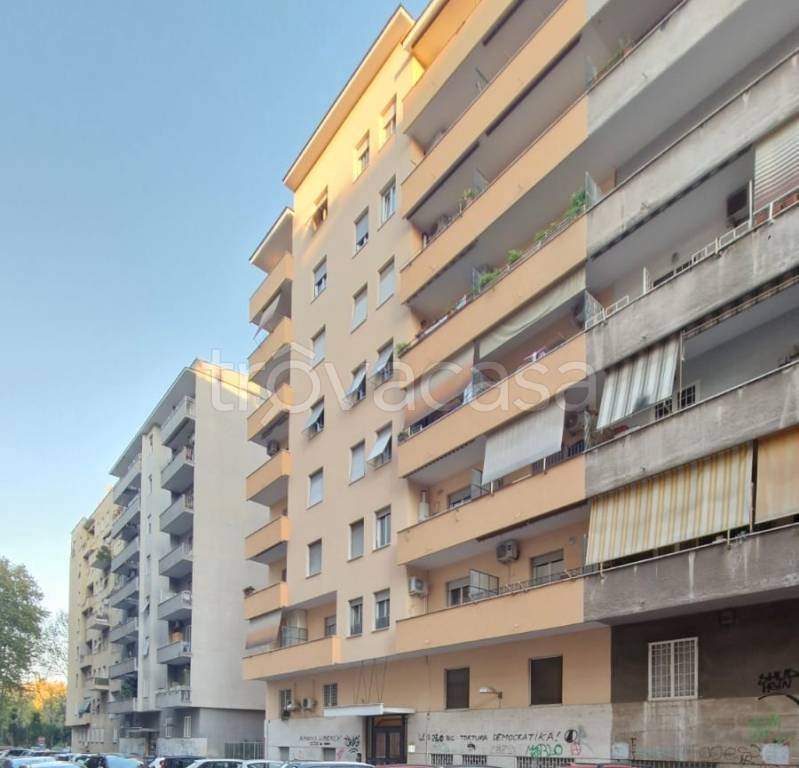 appartamento in vendita a Roma in zona Monte Sacro/Talenti